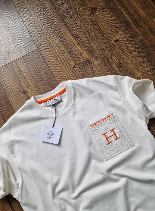 Страхотна мъжка тениска размер М