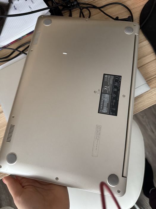 Laptop Asus S510U