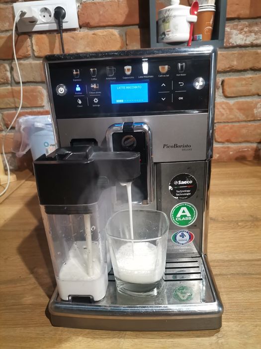 Saeco PicoBaristo Deluxe .Carafa Lapte