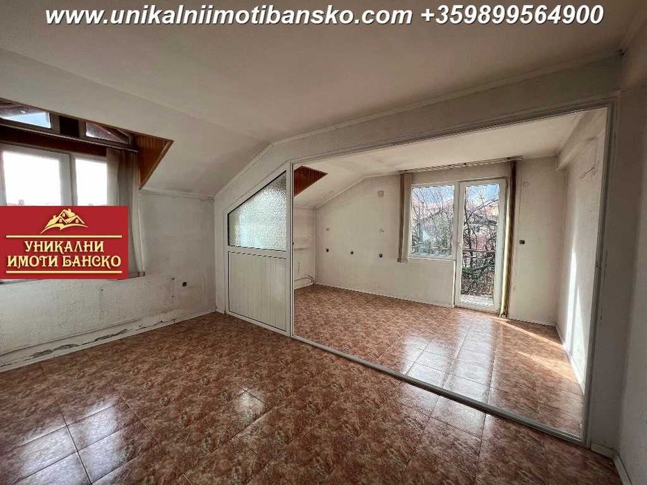 Топ локация! ДВЕ КЪЩИ ЗА ПРОДАЖБА В ГРАД БАНСКО!  Възможност за бизнес