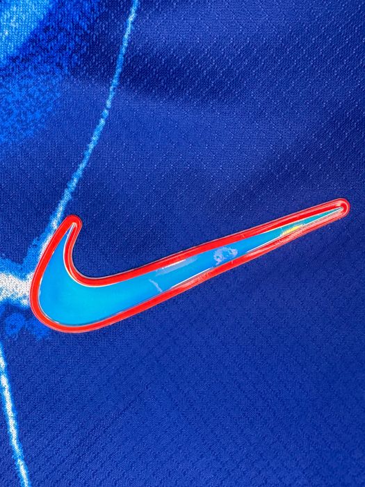 Тениска на Челси