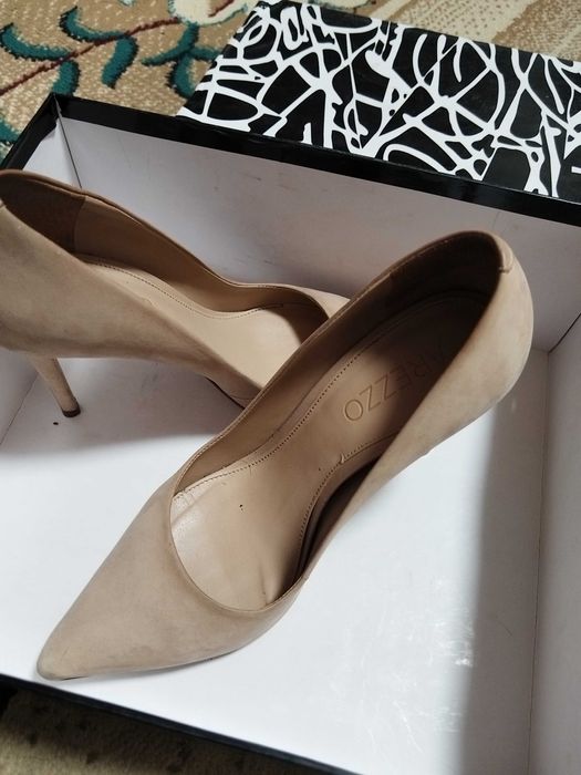 Туфли, босоножки, сапоги осенние