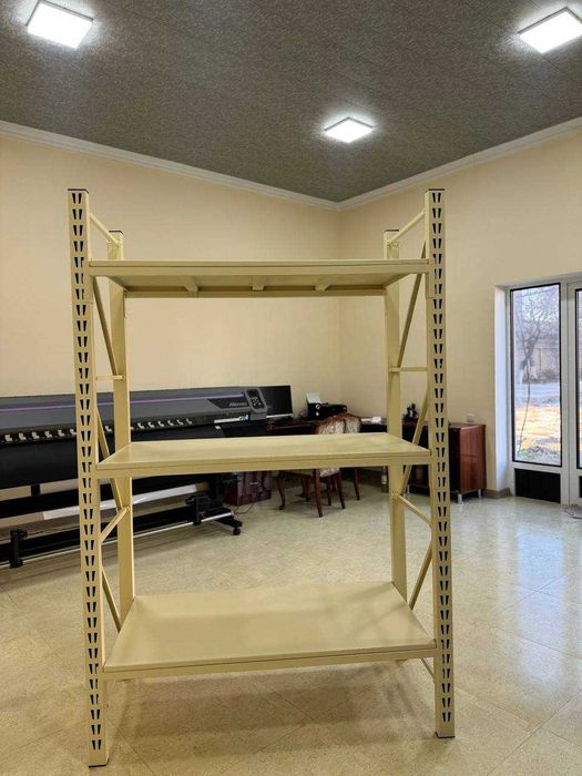 Металлические полки (стеллажи) для складов и кладовых