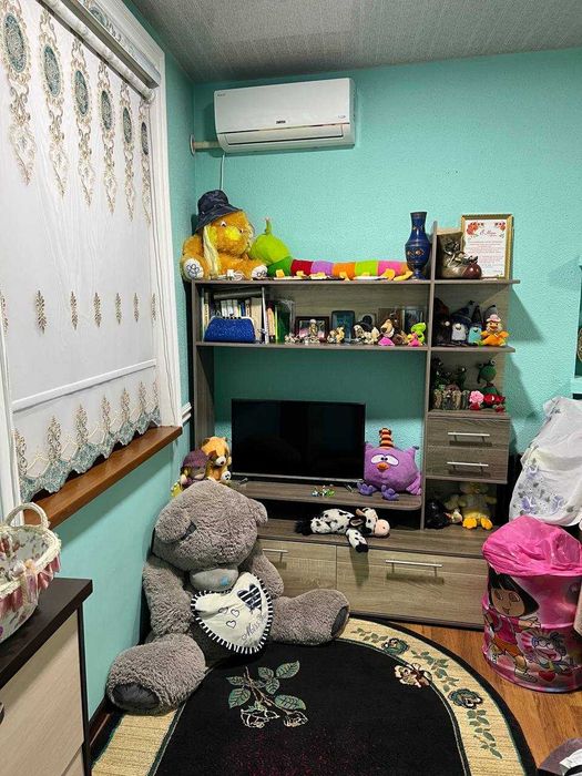 Продаётся уютная 3-х квартира в Сергели-7, автобусная конечная