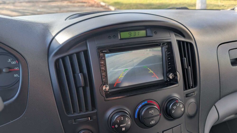 Autoutilitara HYUNDAI H1