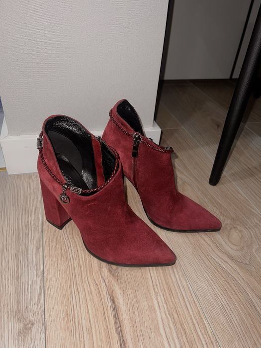 Женские ботильоны