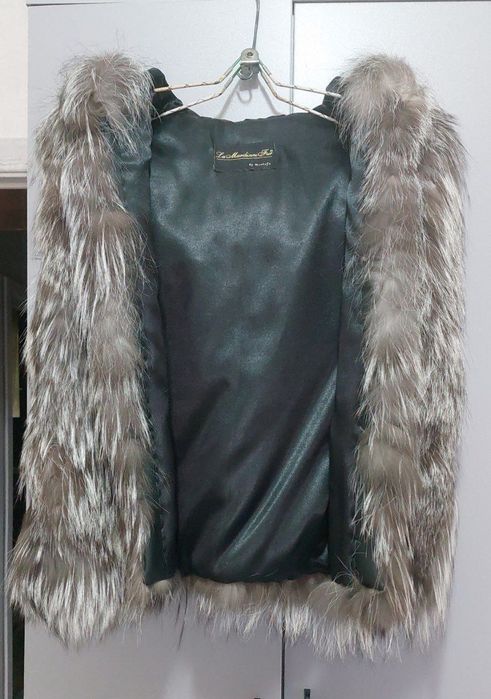 Новая натуральная меховая жилетка