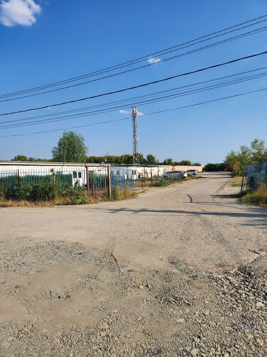 De vanzare depozit+teren intravilan