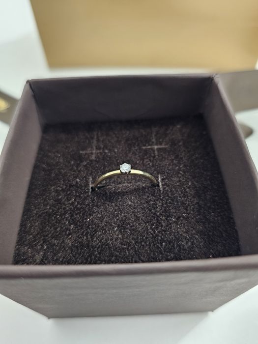 Inel de logodnă din aur de 14k cu diamant