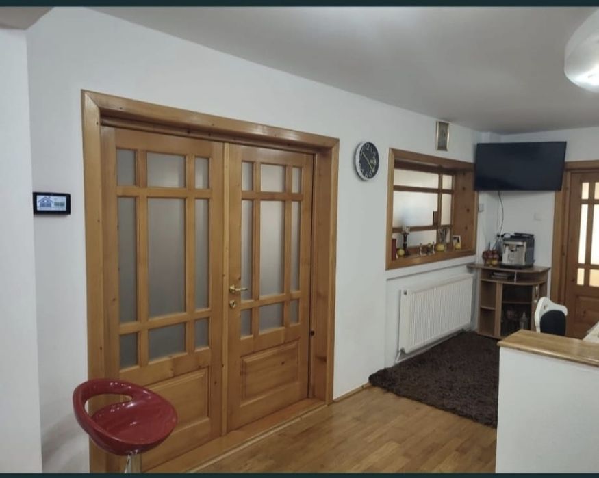 Apartament 4 camere decomandat