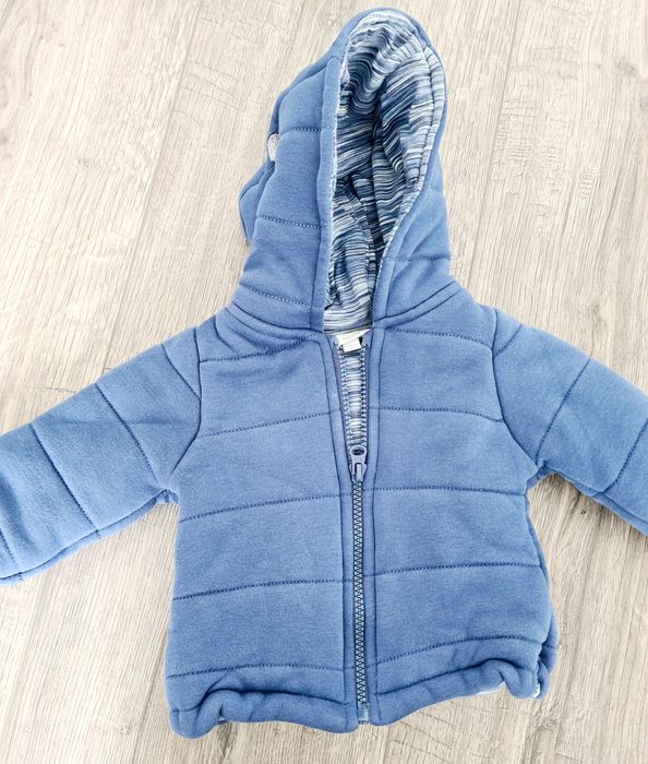 Lot haine bebe baiat 3-6 luni + geanta Pampers cadou