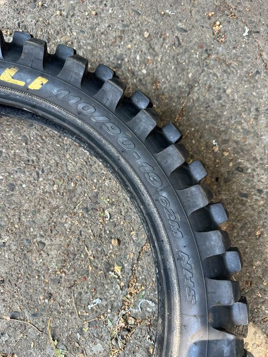 Предна и задна мотокрос гуми - 110/90/19 - 80/100/21 - Pirelli