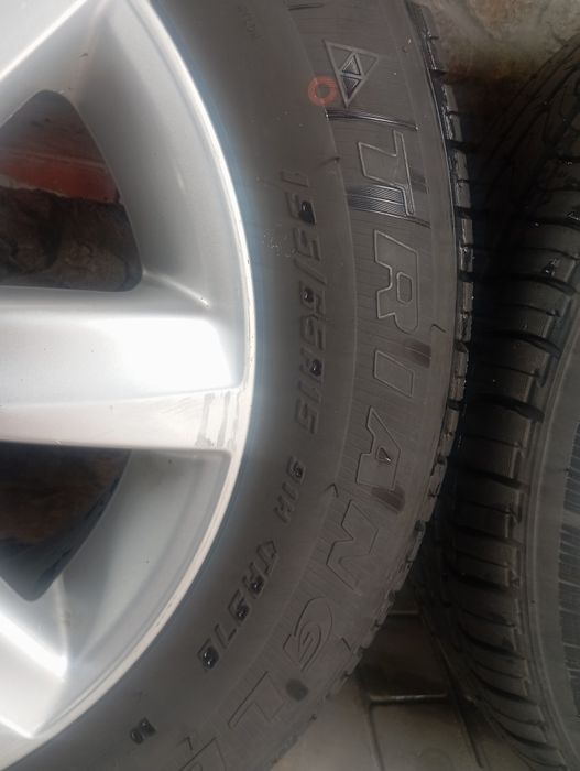Диски с шинами на Фольксваген