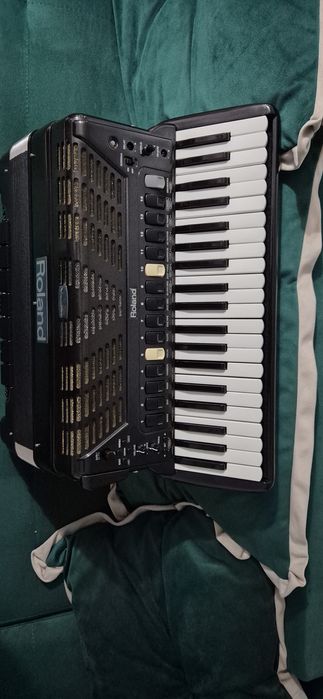 Vand acordeon Roland fr7 V2