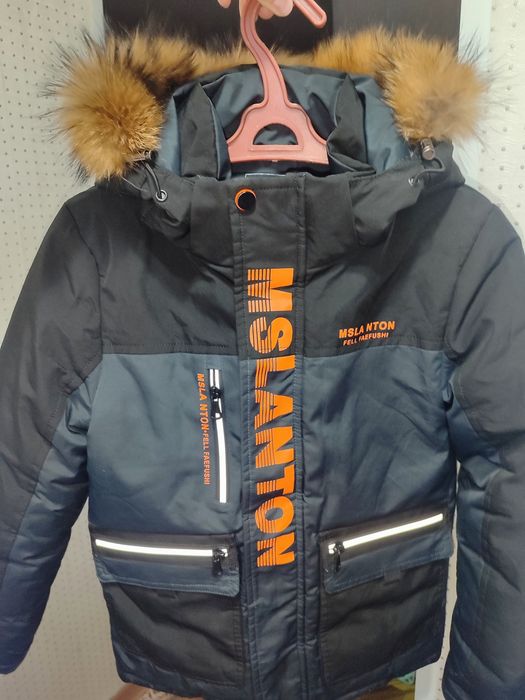 Куртка 7-8 лет .