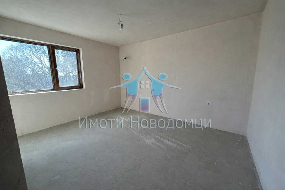 Продава се Тристаен апартамент в Шумен, Пазара - 102 кв.м за 745 €/кв.м - Снимка #3