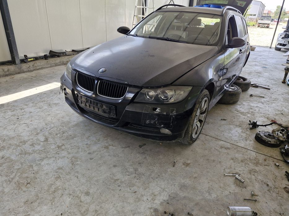 Etrier stanga fata BMW Seria 3 E90 E91 320d 163 CP 2005