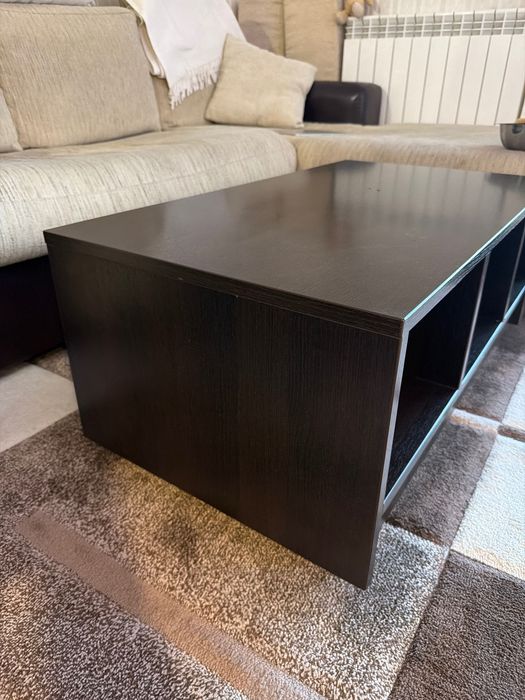 Правоъгълна холна маса