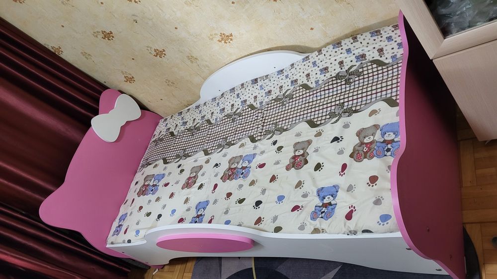 Кровать для девочки 160х70