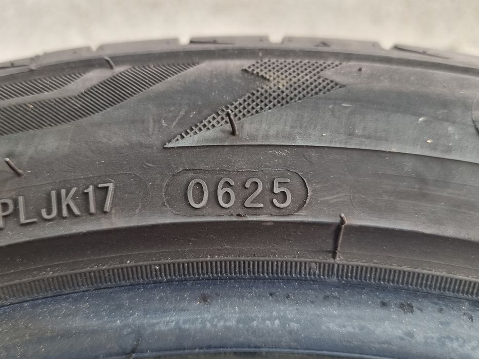 "Dot 25" 225/45/17 Thrre-a 2Броя: 55€ 4.5мм