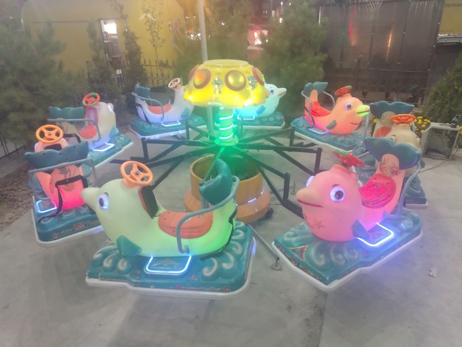 Batut karusel sotiladi tayor biznes