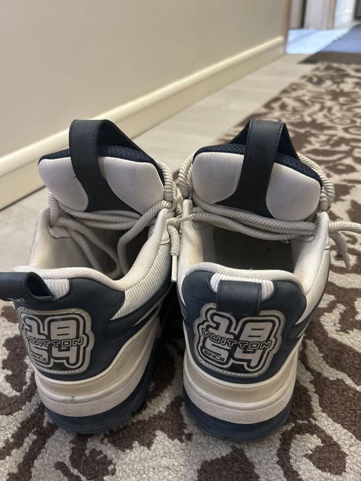 Vand lv skate marimea 41 fara defecte purtati