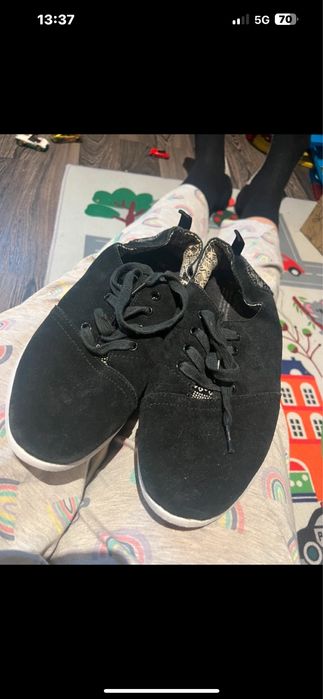 Adidasi piele intoarsa Toms nr 38.5