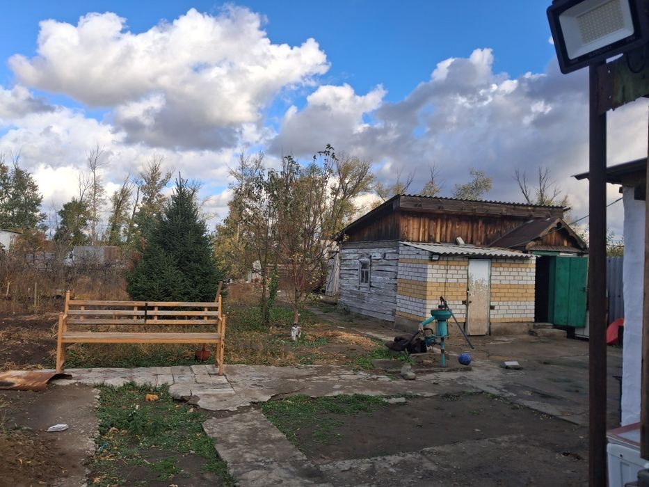 Продам зимний дача возле дороге