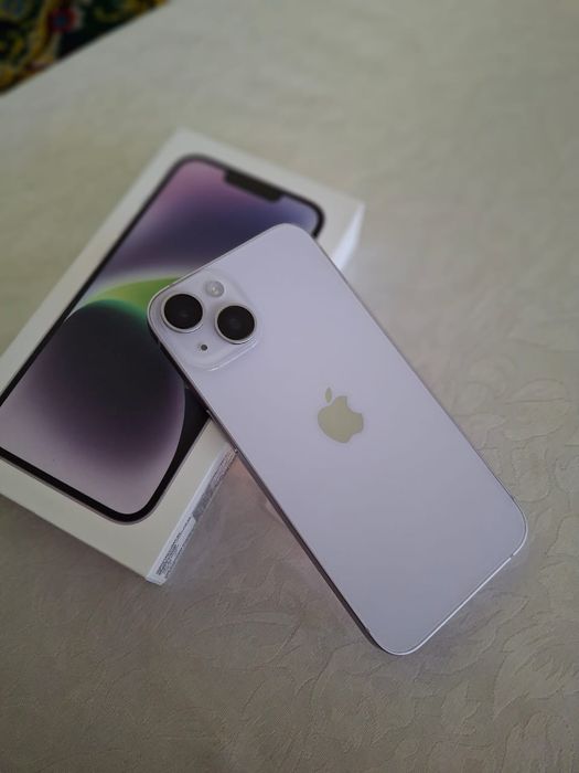 Срочно продам телефон айфон 14