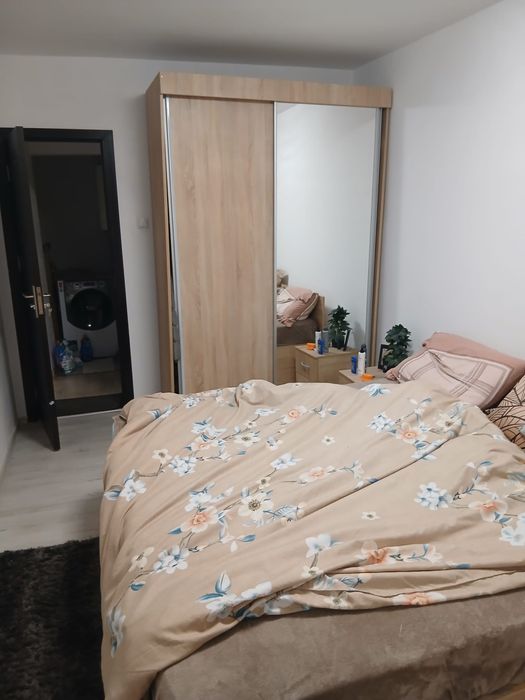 Vând apartament 2 camere