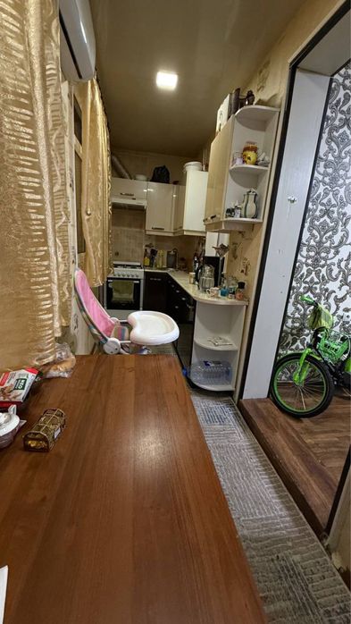 Продается двух комнатная квартира