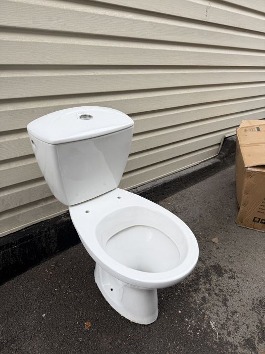 Унитаз б/у в хорошем состоянии