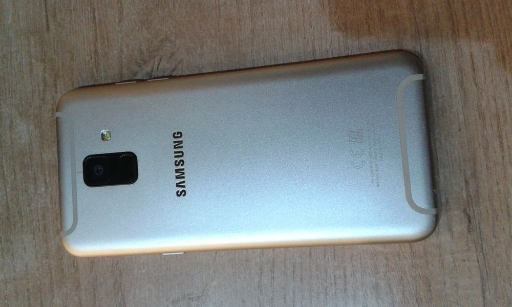 Samsung Galaxy a6