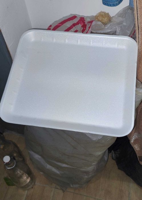 Опаковки еднократна употреба, тарелки, торбички, пликове,джобове,кутии