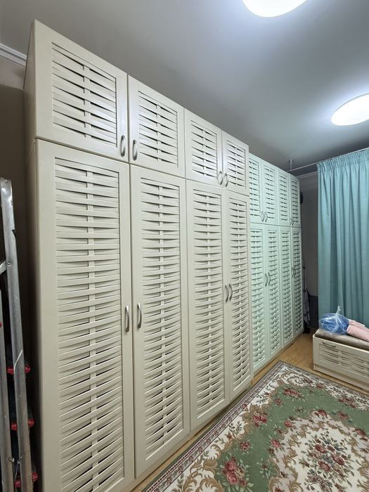 Продам шкафы для гардеробной