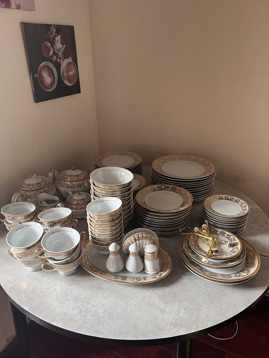 Чайно-столовый сервиз
