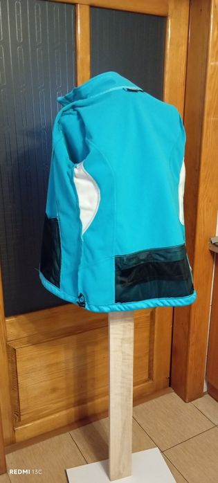 Hanorac mărimea M , turcoaz