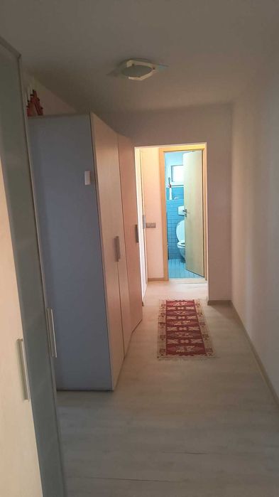 Apartament 4 camere, decomandat, str. Amaradia, Craiova