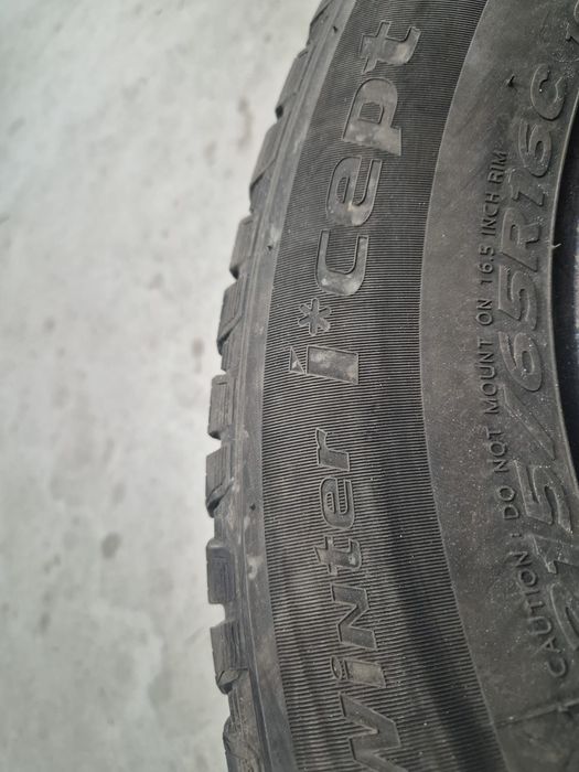 2 anvelope iarna Hankook 215 65 16 C stare buna