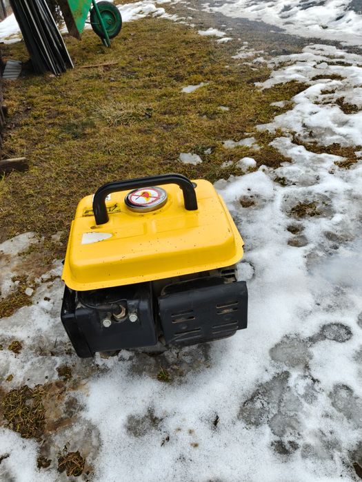 Generator electric benzina, 900W