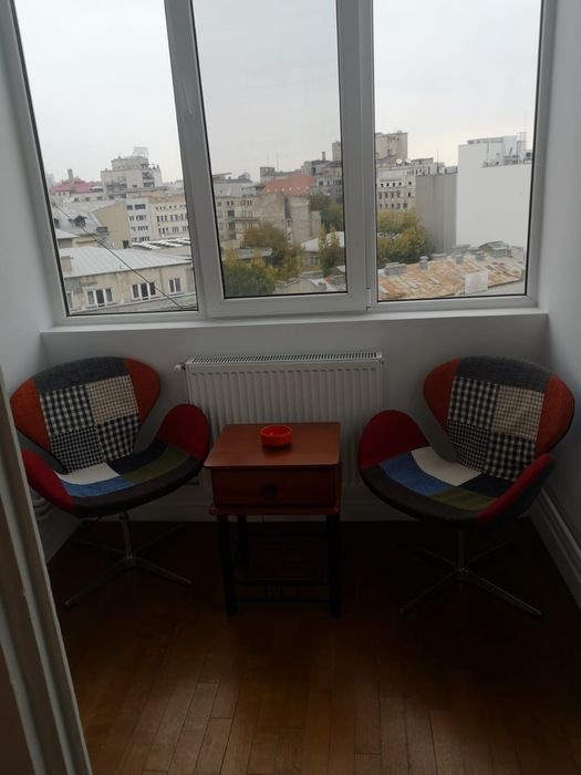 De inchiriat 3 cam Universitate/ luminos/ centrala proprie/ vedere