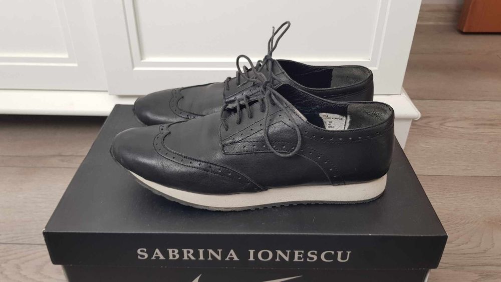 Guess &Desa 40N,в отлично състояние