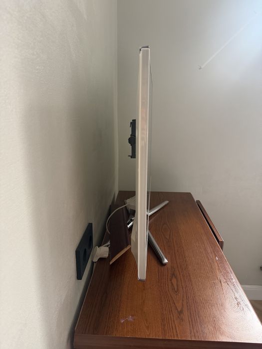 Продам телевизор Самсунг