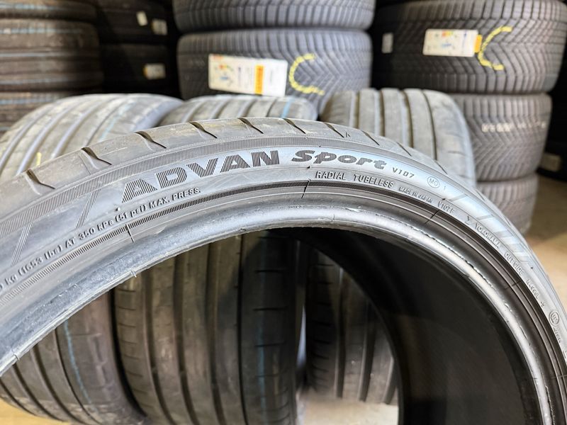 255/35/21 YOKOHAMA 4бр