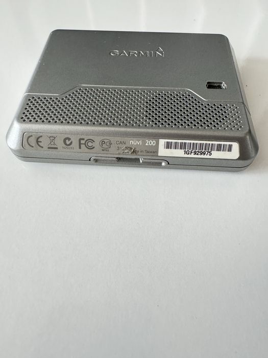 Навигация Garmin nuvi 200