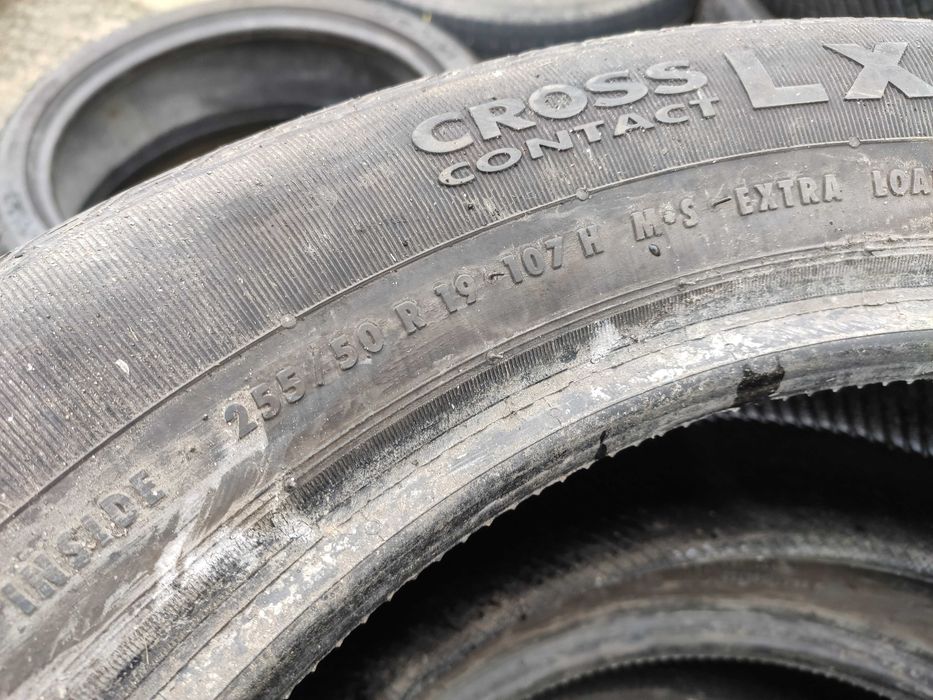 2бр Всесезонни гуми 255 50 19 - Continental -