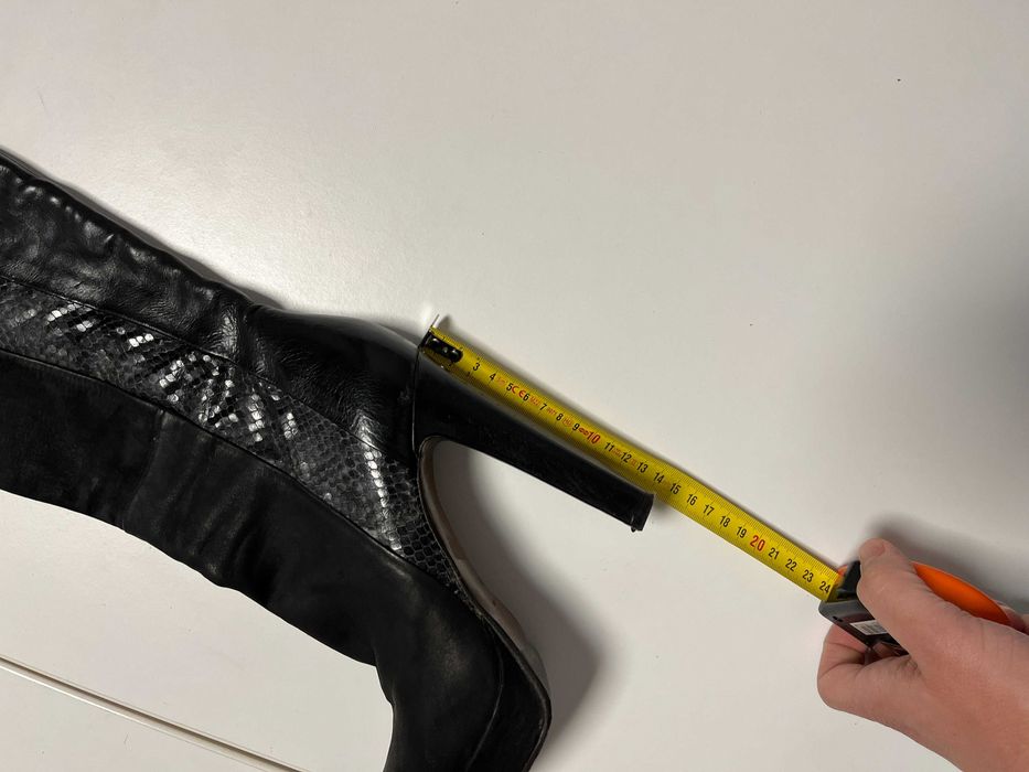 Cizme inalte cu toc negre, piele, marimea 39