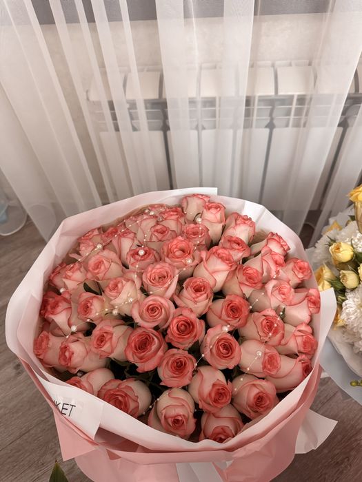Цветы, свежие букеты