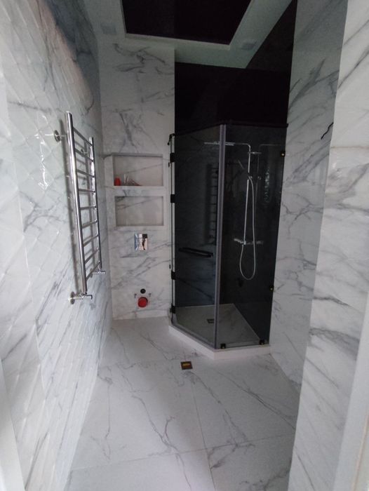 Кафельшик плиточник