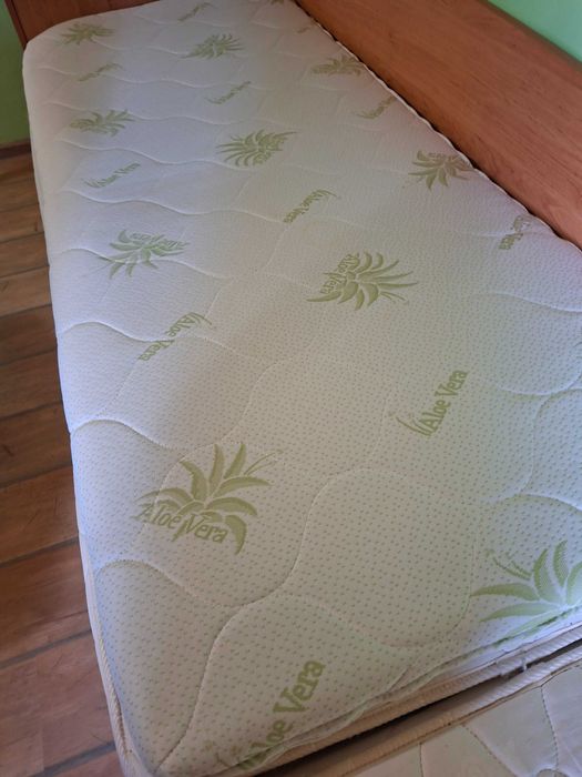 Топ матраци 2 броя размер 82/190